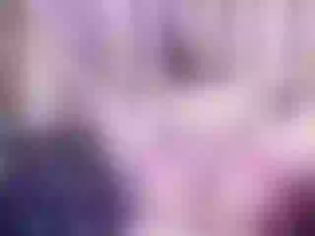 Live sex webcam photo for Annyee #274145595