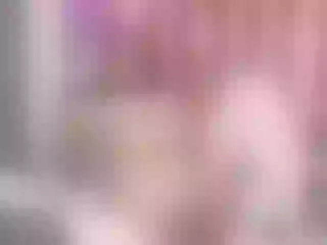 Live sex webcam photo for Annyee #274350927