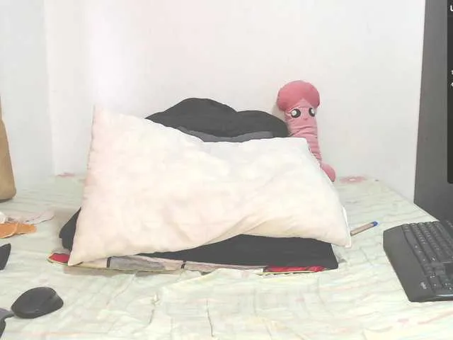 Live sex webcam photo for Annyee #275782239