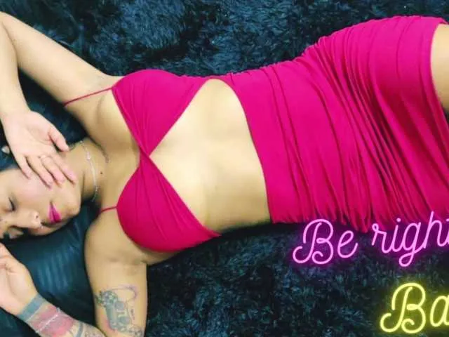 Live sex webcam photo for Annyee #276019454