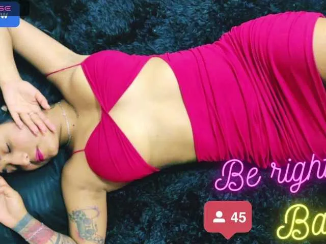 Live sex webcam photo for Annyee #276663824