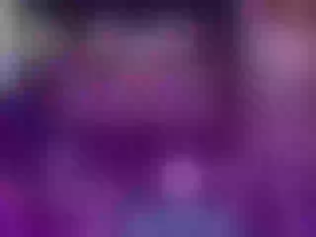 Live sex webcam photo for Annyee #277628676