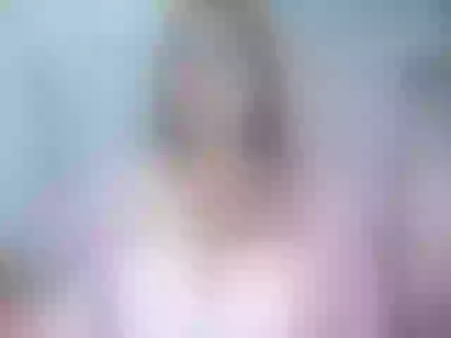 Live sex webcam photo for Annyee #291966408