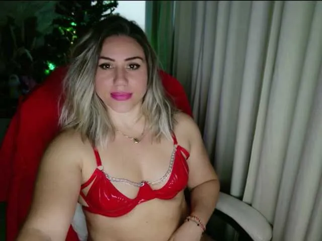 Live sex webcam photo for Annyfit4you #292445609