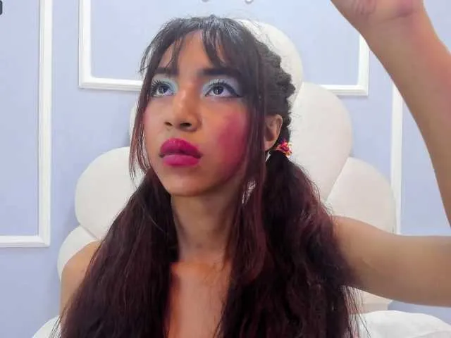 Live sex webcam photo for Annyysweet #276368288