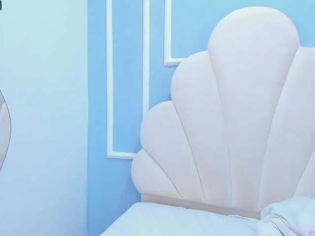 Live sex webcam photo for Annyysweet #276512845