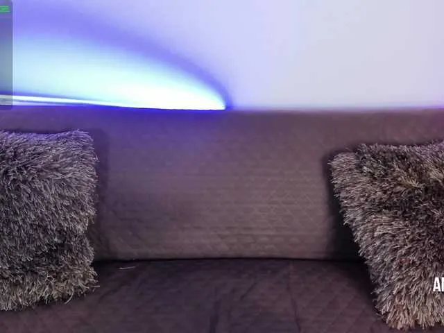 Live sex webcam photo for AnthonelaDoll #272834265