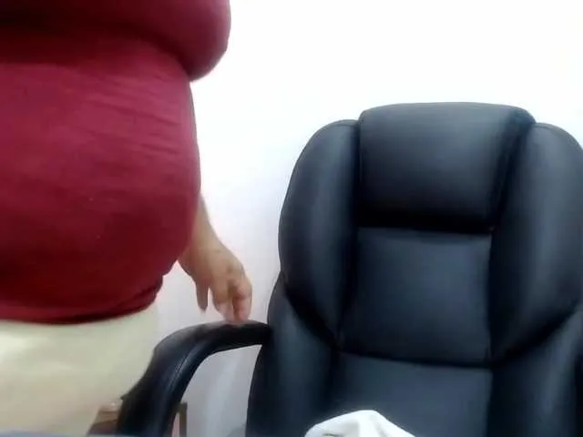 Live sex webcam photo for AntonelaClark #288046801