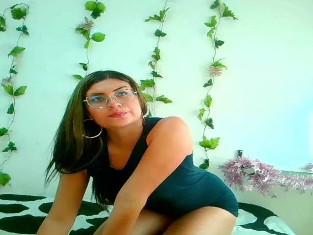 Live sex webcam photo for Antonella-22a #272284390