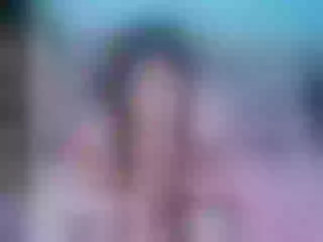 Live sex webcam photo for Antonella-Diaz #290366034