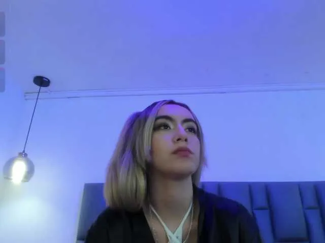 Live sex webcam photo for Antonella-ray #290433266