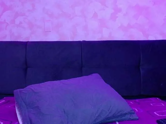 Live sex webcam photo for Antonella-z #274559132