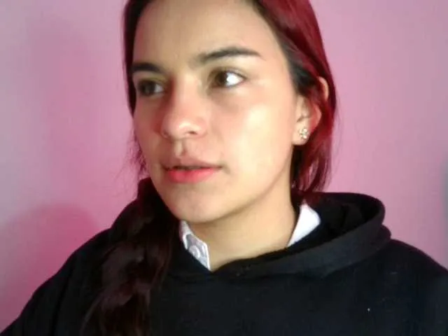 Live sex webcam photo for Antonella-z #276132134