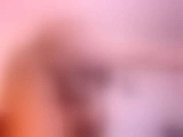 Live sex webcam photo for AntonellaAzams #293650453