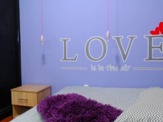 Live sex webcam photo for AntonellaGray #156296909