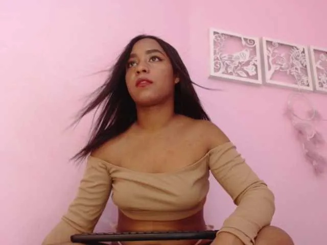 Live sex webcam photo for AntonellaNich #271724103