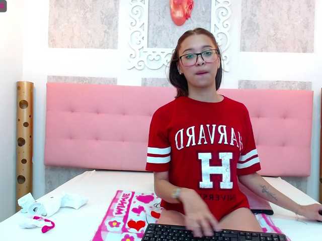 Live sex webcam photo for AntonellaPons #273664793
