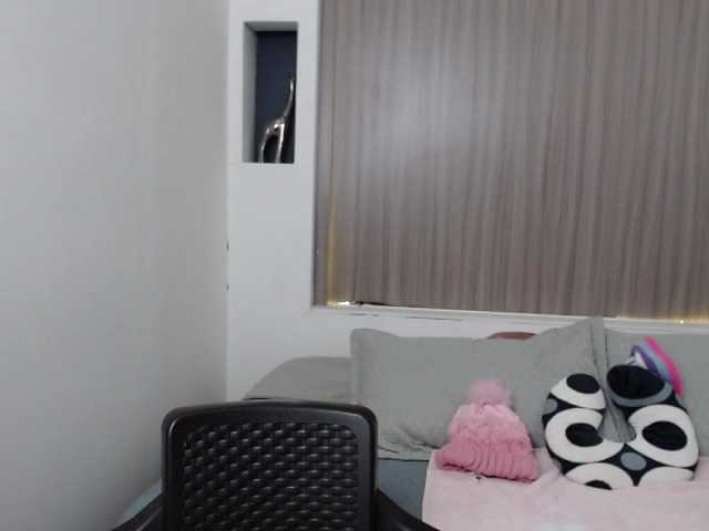 Live sex webcam photo for Antonellahart #272677632