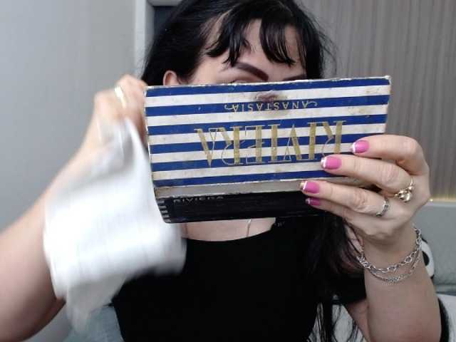 Live sex webcam photo for Antonellahart #272867829