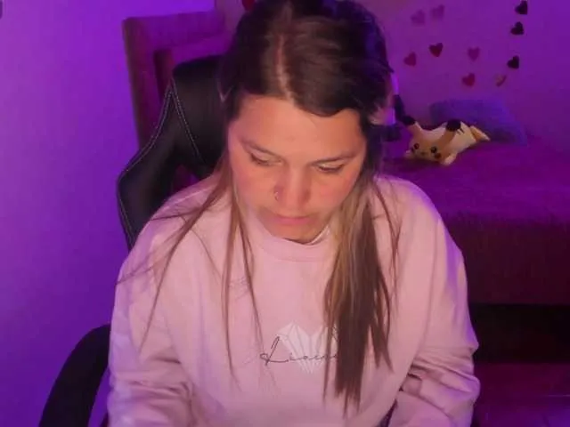 Live sex webcam photo for Antonia2023 #277412551