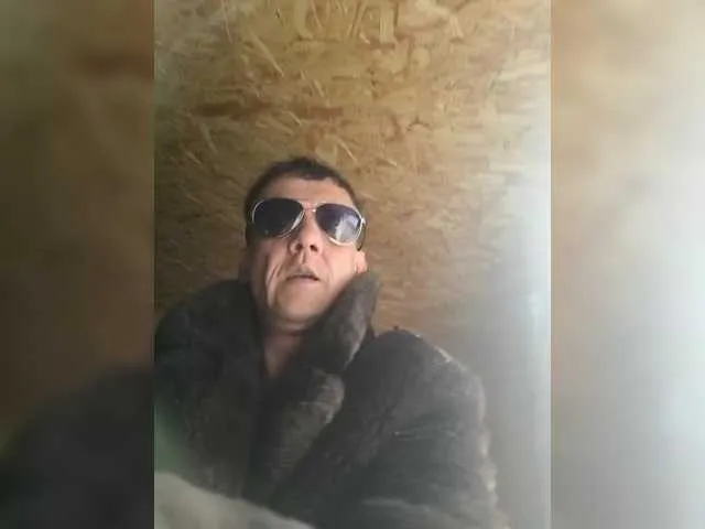 Live sex webcam photo for Antonio-Visiakov #291236365