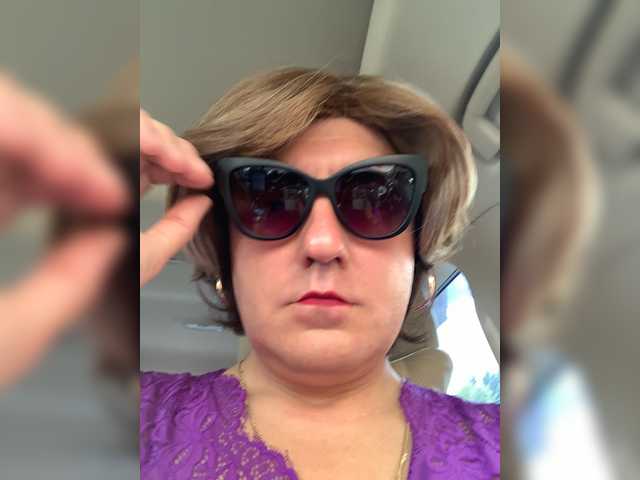 Live sex webcam photo for Antuana77 #274125714