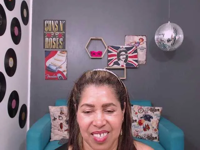 Live sex webcam photo for Anubys-Rose #276249575