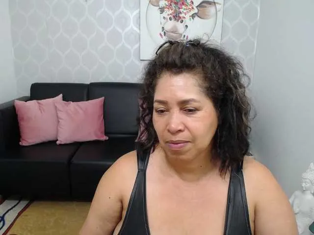 Live sex webcam photo for Anubys-Rose #276565322