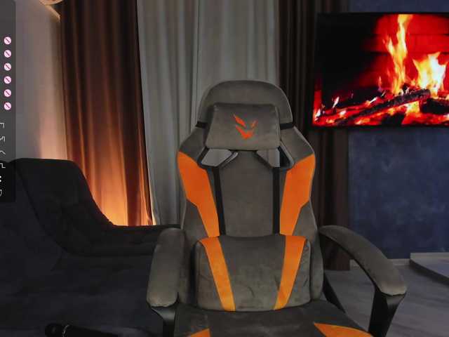 Live sex webcam photo for AnuricBriny #277404465