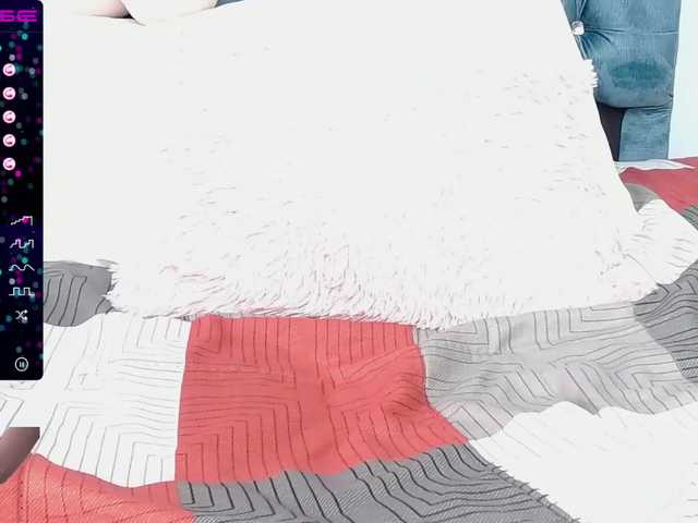 Live sex webcam photo for Anwen6 #273360636