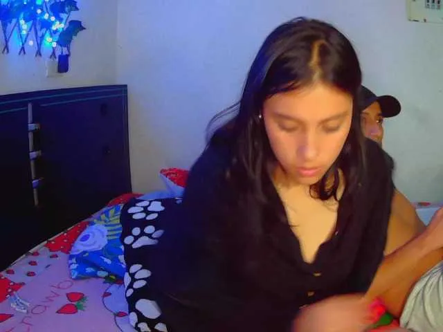 Live sex webcam photo for Anxxbuu #275659366
