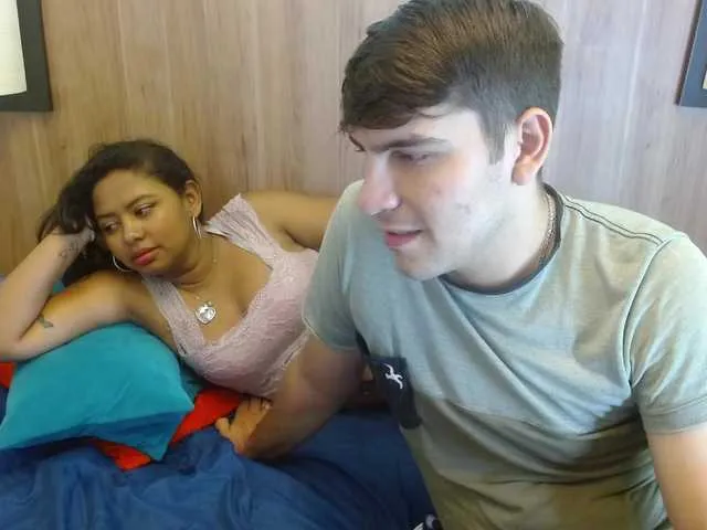 Live sex webcam photo for AnyAndMarcus #276416023