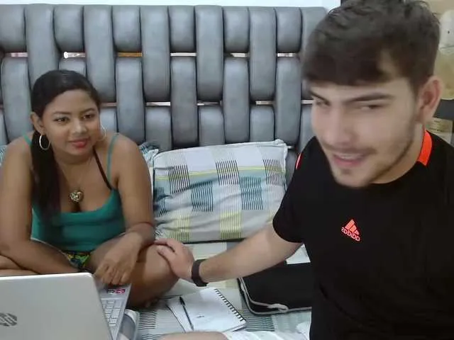 Live sex webcam photo for AnyAndMarcus #276752495