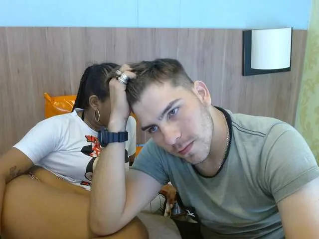 Live sex webcam photo for AnyAndMarcus #277003092