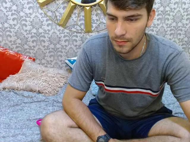 Live sex webcam photo for AnyAndMarcus #277283040