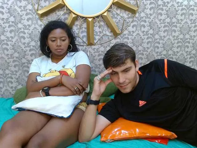 Live sex webcam photo for AnyAndMarcus #277957080