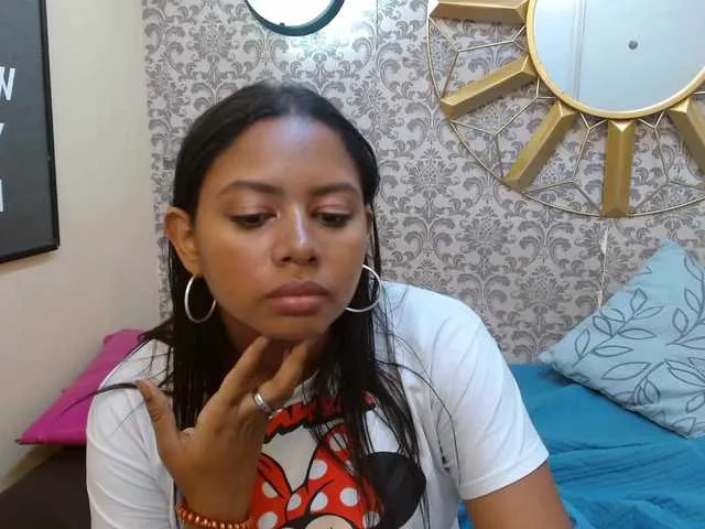 Live sex webcam photo for AnyAndMarcus #289763661