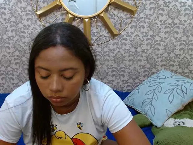 Live sex webcam photo for AnyAndMarcus #290046303