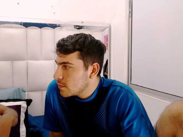 Live sex webcam photo for AnyAndMarcus #290344231