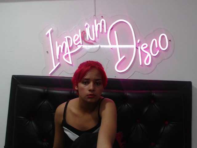 Live sex webcam photo for AnySamara18 #276041223