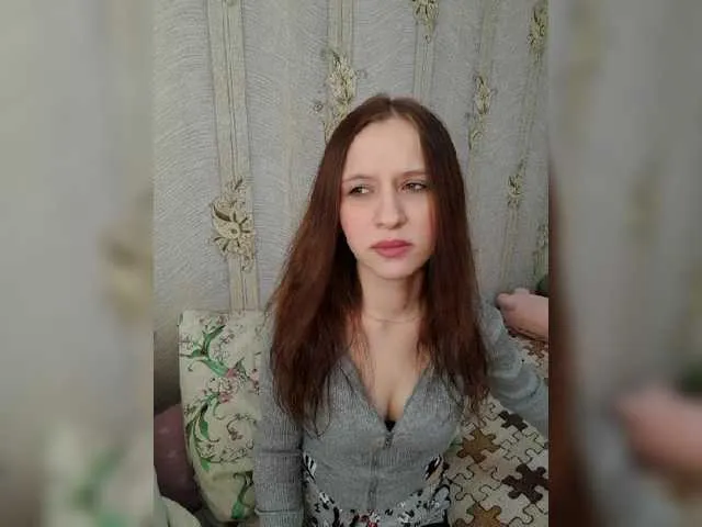 Live sex webcam photo for Anya-21 #272406445