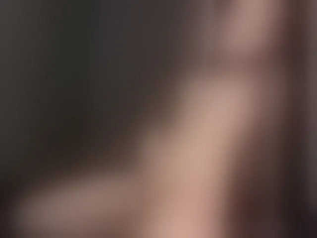 Live sex webcam photo for Anya1-1 #294105469