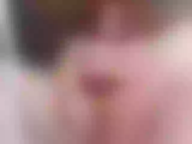 Live sex webcam photo for AnyaEve #272145783