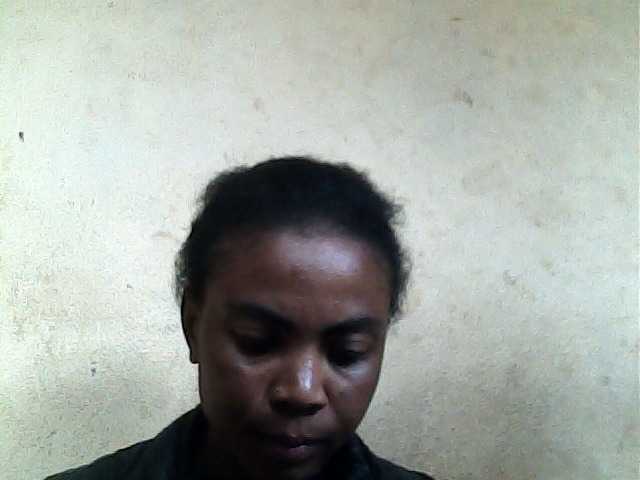 Live sex webcam photo for Anyah2 #273810479