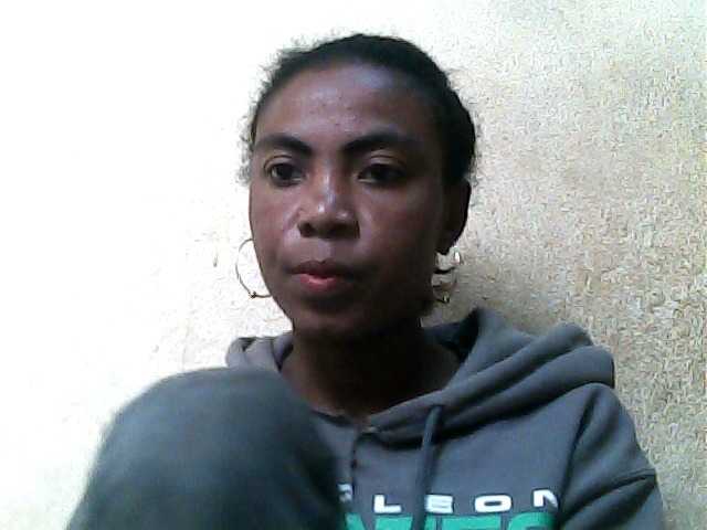 Live sex webcam photo for Anyah2 #273928881