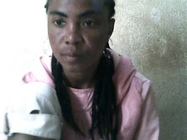 Live sex webcam photo for Anyah2 #274145867