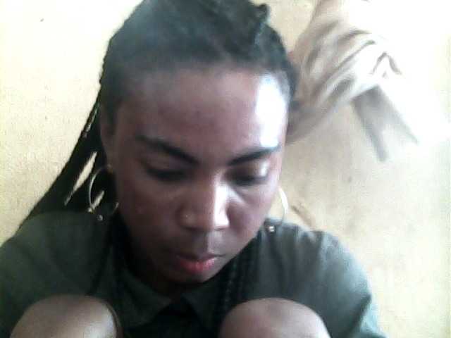 Live sex webcam photo for Anyah2 #274184568