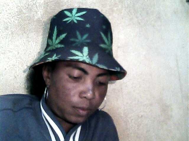 Live sex webcam photo for Anyah2 #274258405