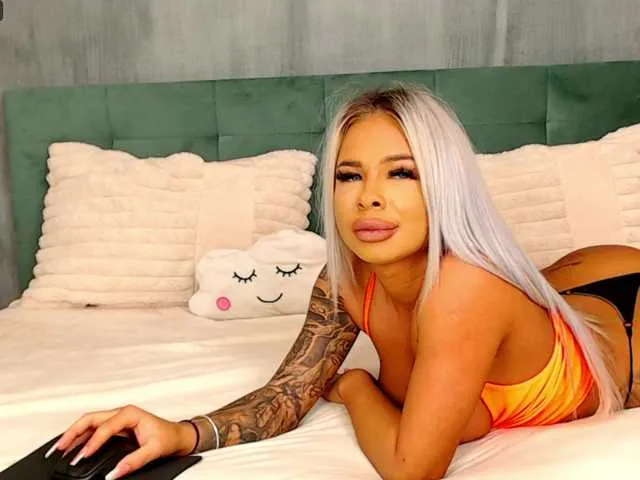 Live sex webcam photo for AnyasDolce #277770468