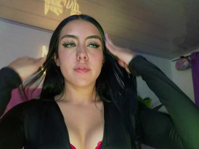 Live sex webcam photo for Anyel-tay #277460529